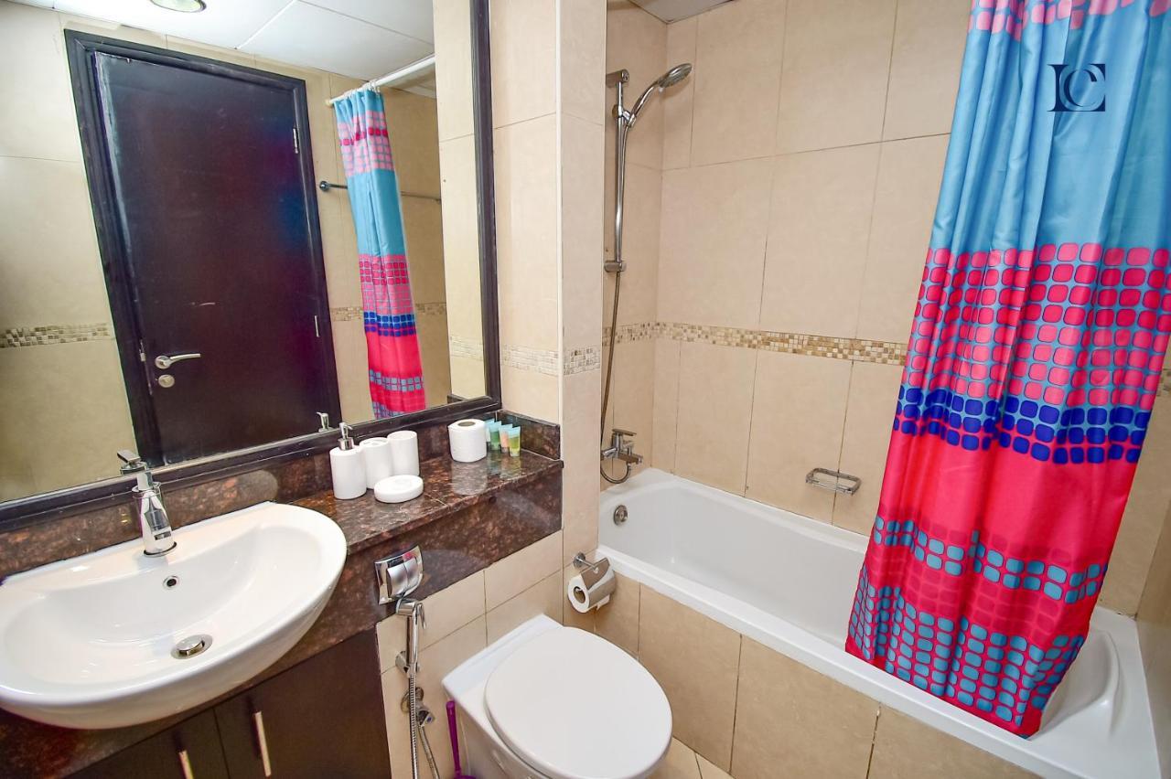 Brand New Studio Apt - Near Jlt Metro Dubai Ngoại thất bức ảnh