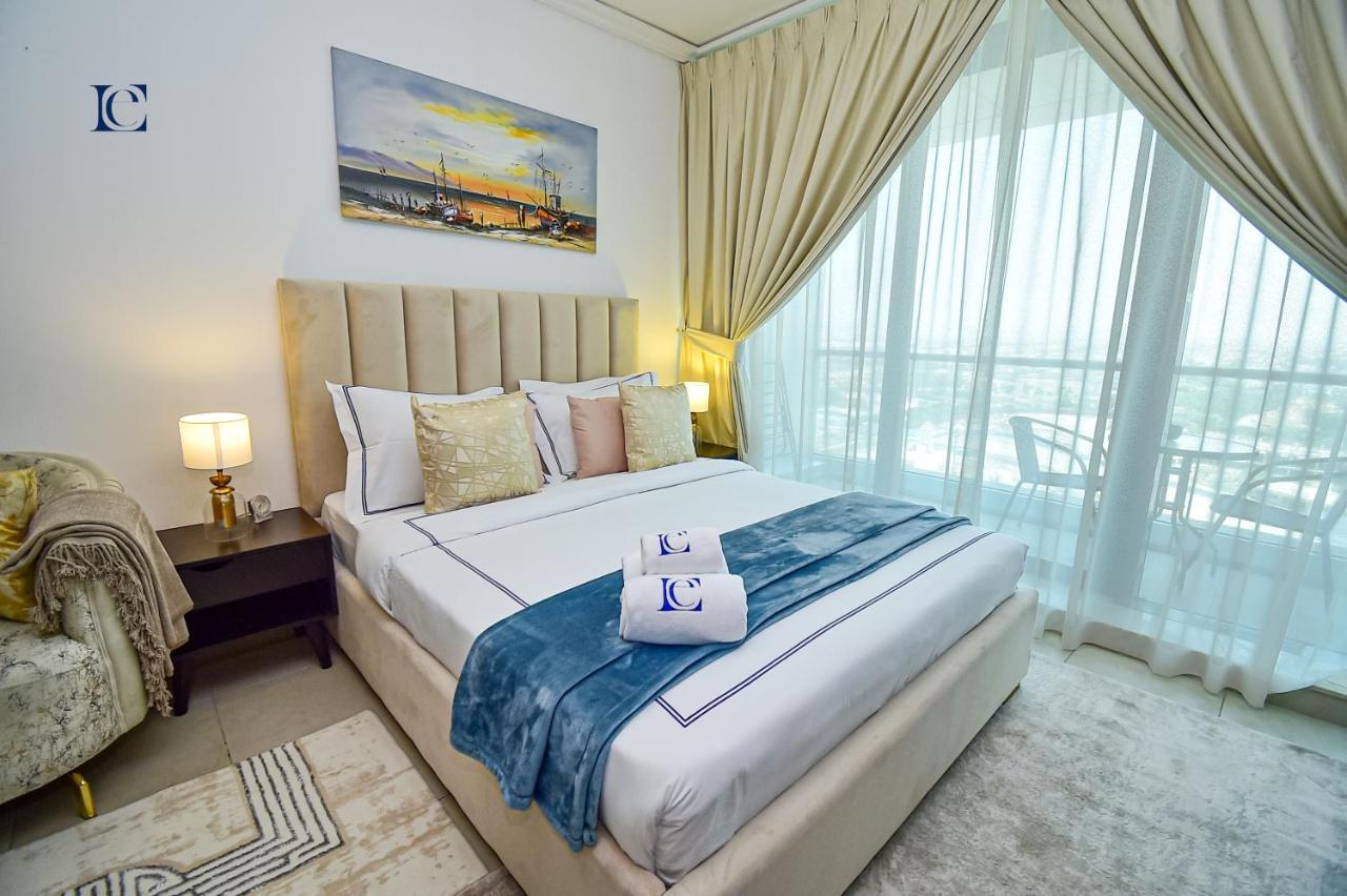 Brand New Studio Apt - Near Jlt Metro Dubai Ngoại thất bức ảnh